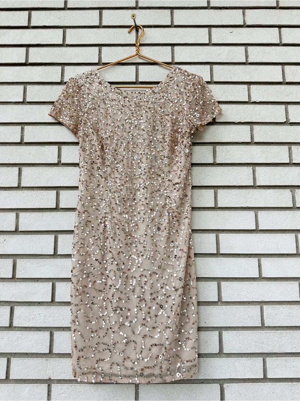 Adrianna Papell 10 Champagne Sequin Beaded Mesh Cocktail Sheath Party Dress - Picture 3 of 11